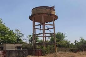 कागजों पर ही रूक रही पानी की  बर्बादी, धनबाद के जलमीनार हैं इसके सबूत  