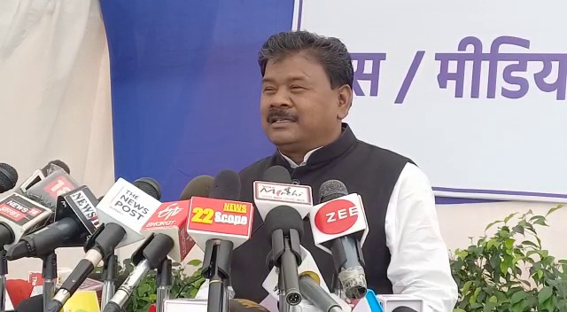 बंधु तिर्की ने विधानसभा अध्यक्ष को दी थाना प्रभारी ममता कुमारी के विरूद्ध विशेषाधिकार हनन की सूचना