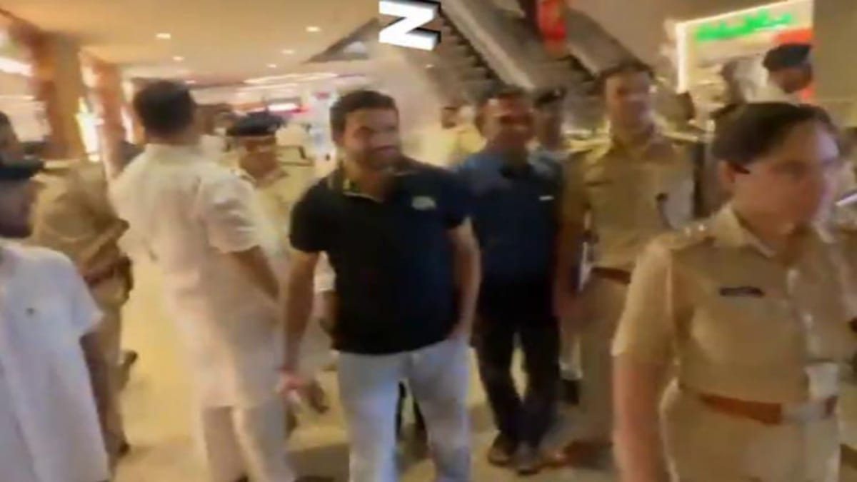 हंगामा और तोड़फोड़ के आरोप में तेज प्रताप यादव गिरफ्तार, कोर्ट ने 14 दिन की न्यायिक हिरासत में भेजा
