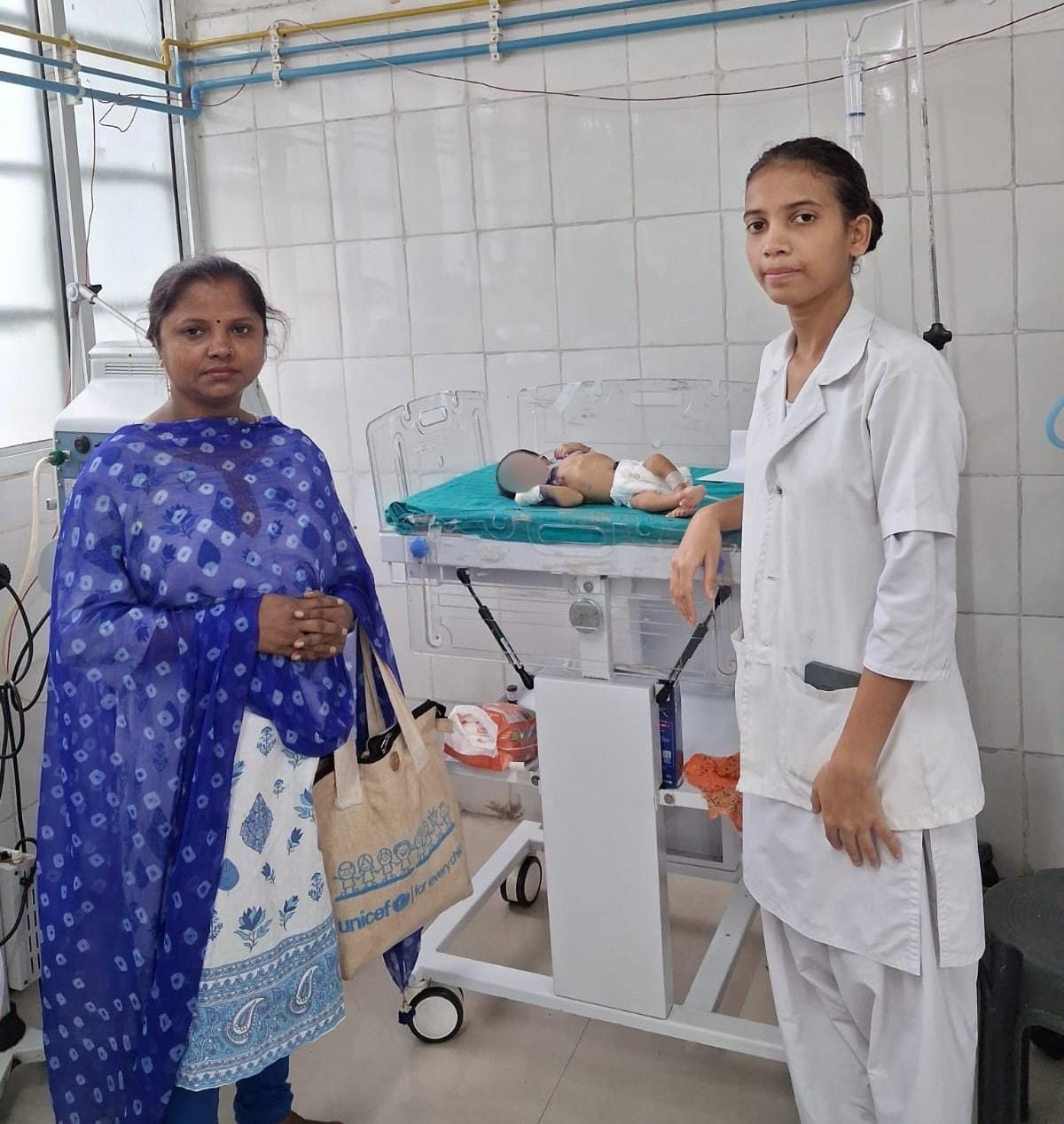 धनबाद में एकबार फिर मानवता हुई शर्मसार, पढ़िए कैसे जानवरों का निवाला बनने से बच गई नवजात 