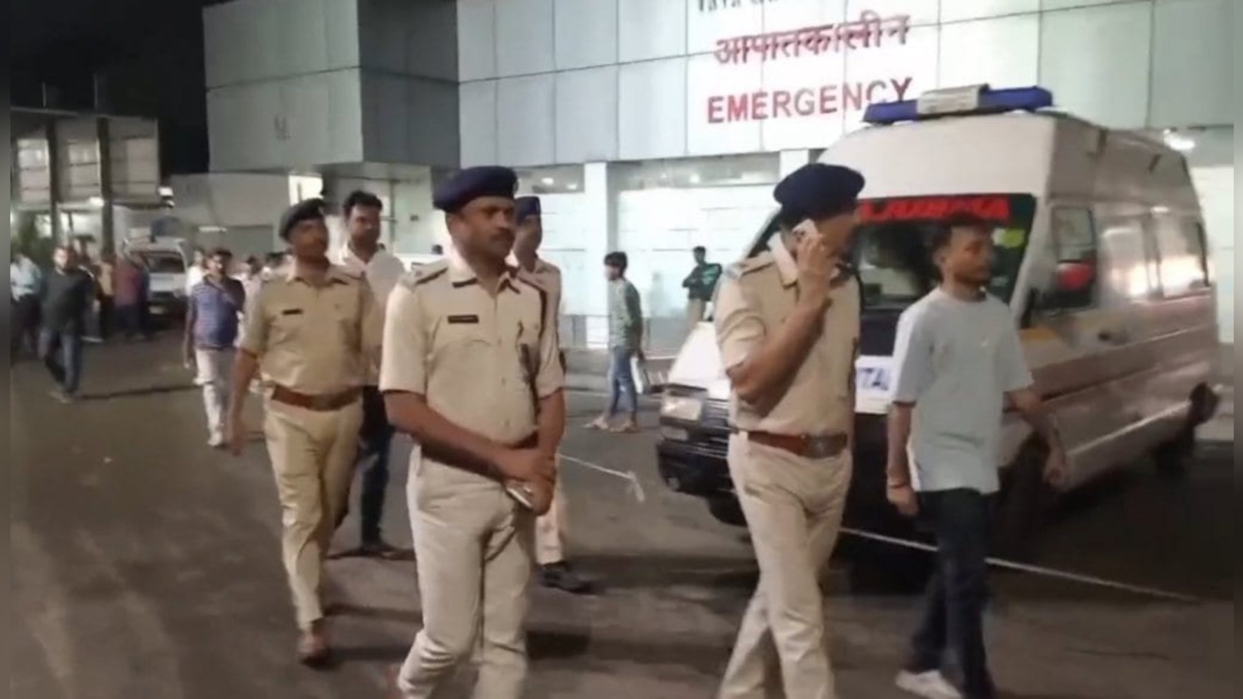 सरायकेला: आदित्यपुर में होटल संचालक पर ताबातोड़ फायरिंग, कमर और जांघ में लगी गोली