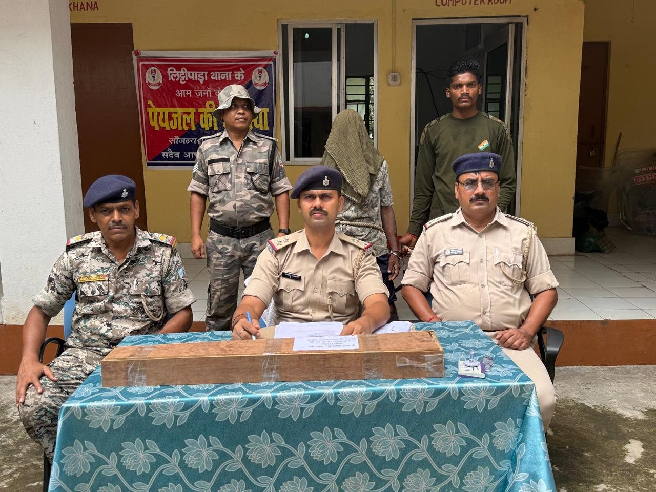 पाकुड़: पत्नी की हत्या के आरोपी पति को पुलिस ने 24 घंटे में दबोचा, पूछताछ में कबूला जुर्म
