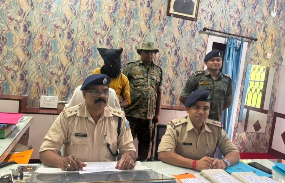 Exclusive : बिना तामझाम के "कप केक" से मना लिया रतन टाटा ने अपना जन्म दिन