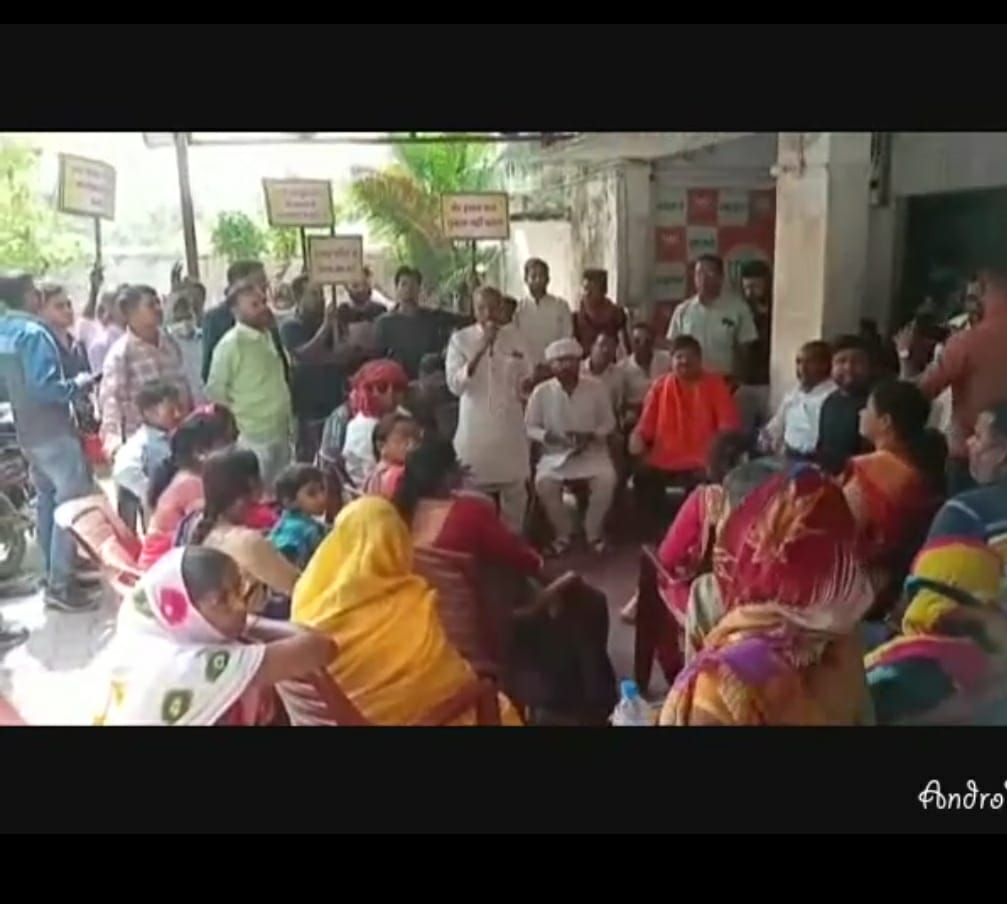 भाषा विवाद पर राज्य के लोगों को आपस में लड़ा रही सरकर : राज सिंहा