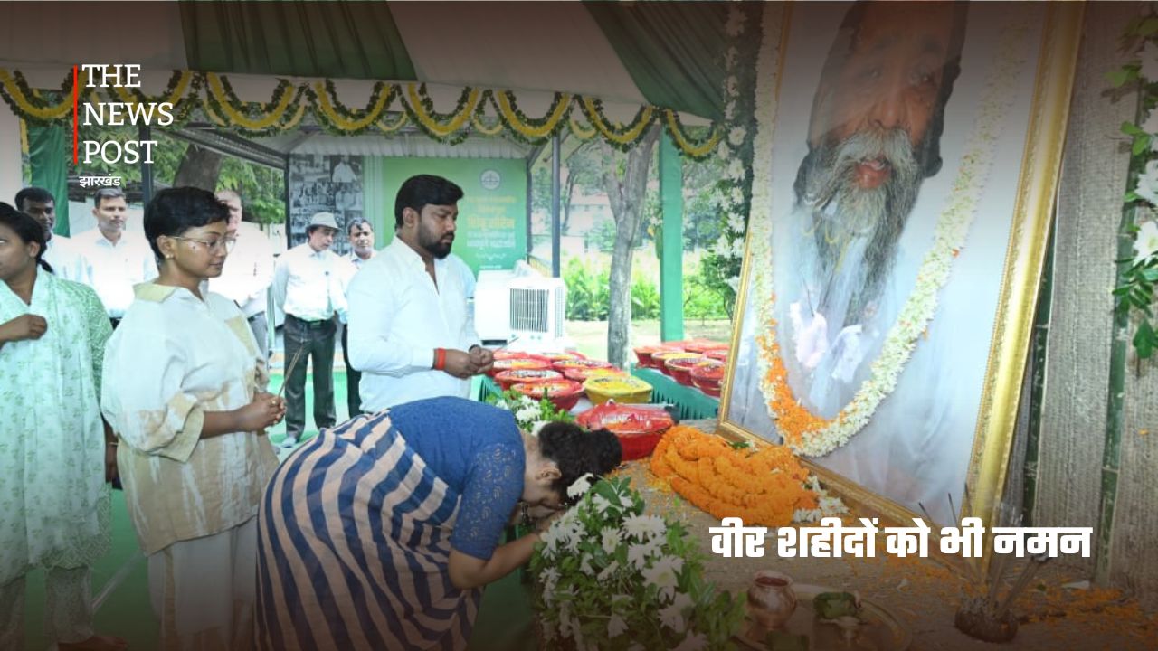 दिशोम गुरु शिबू सोरेन को प्रथम पुण्यतिथि पर पूरे झारखंड का भावभीनी नमन - Photo 6