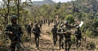 दलमा-घाटशिला के जंगलों में घिरा 1 करोड़ का इनामी असीम मंडल, गिरफ्तार सहयोगियों ने खोले कई राज