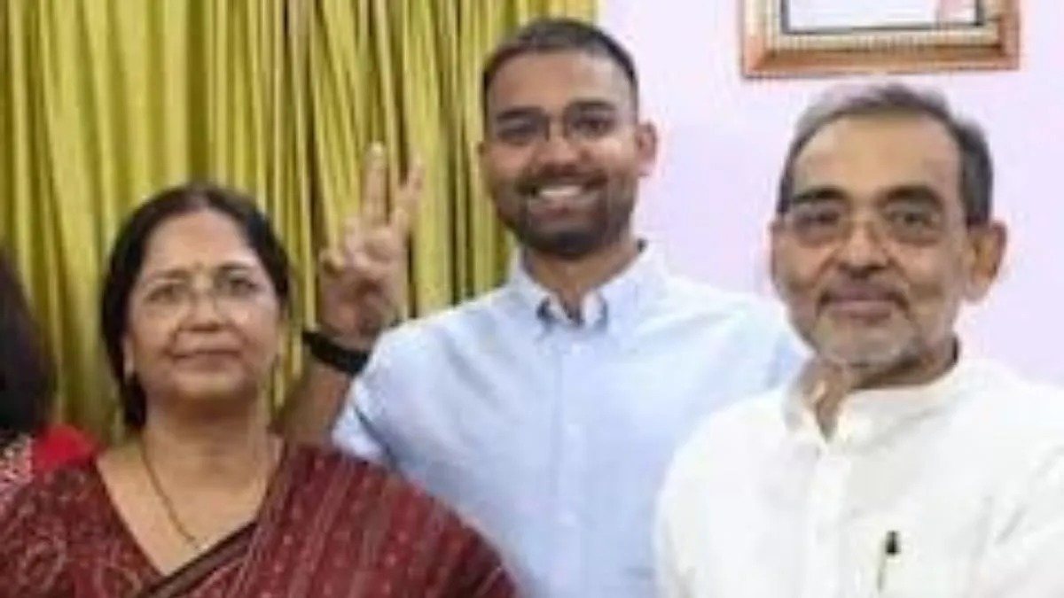 उपेंद्र कुशवाहा का 'मास्टरस्ट्रोक'! बेटे की मंत्री कुर्सी बचाने के लिए BJP विधायक परिषद सीट खाली, अब MLC बने दीपक