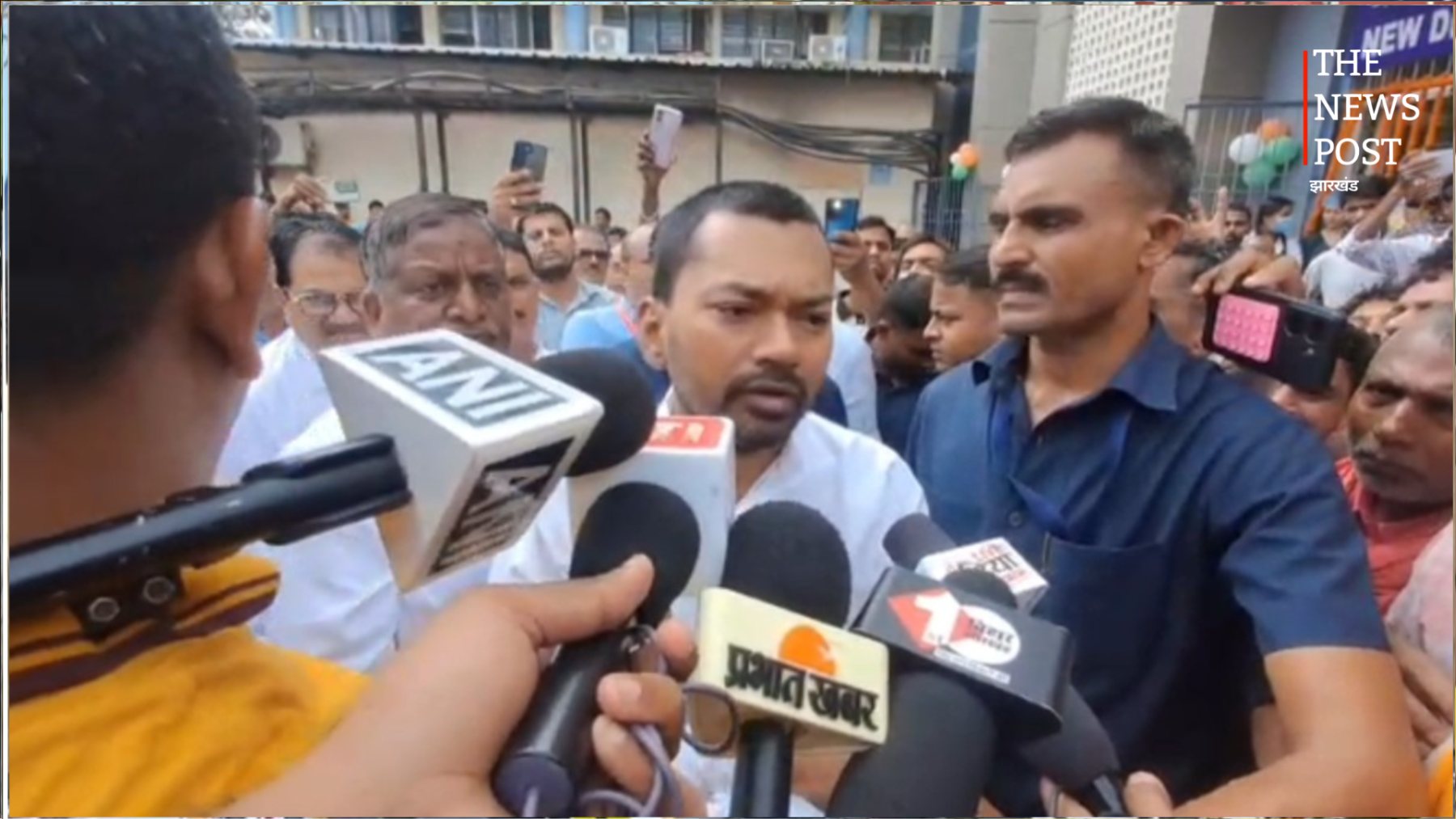 इंदिरा गांधी आयुर्विज्ञान संस्थान पहुंचे बिहार के स्वास्थ्य मंत्री निशांत कुमार, मरीजों ने खोली अस्पताल की पोल
