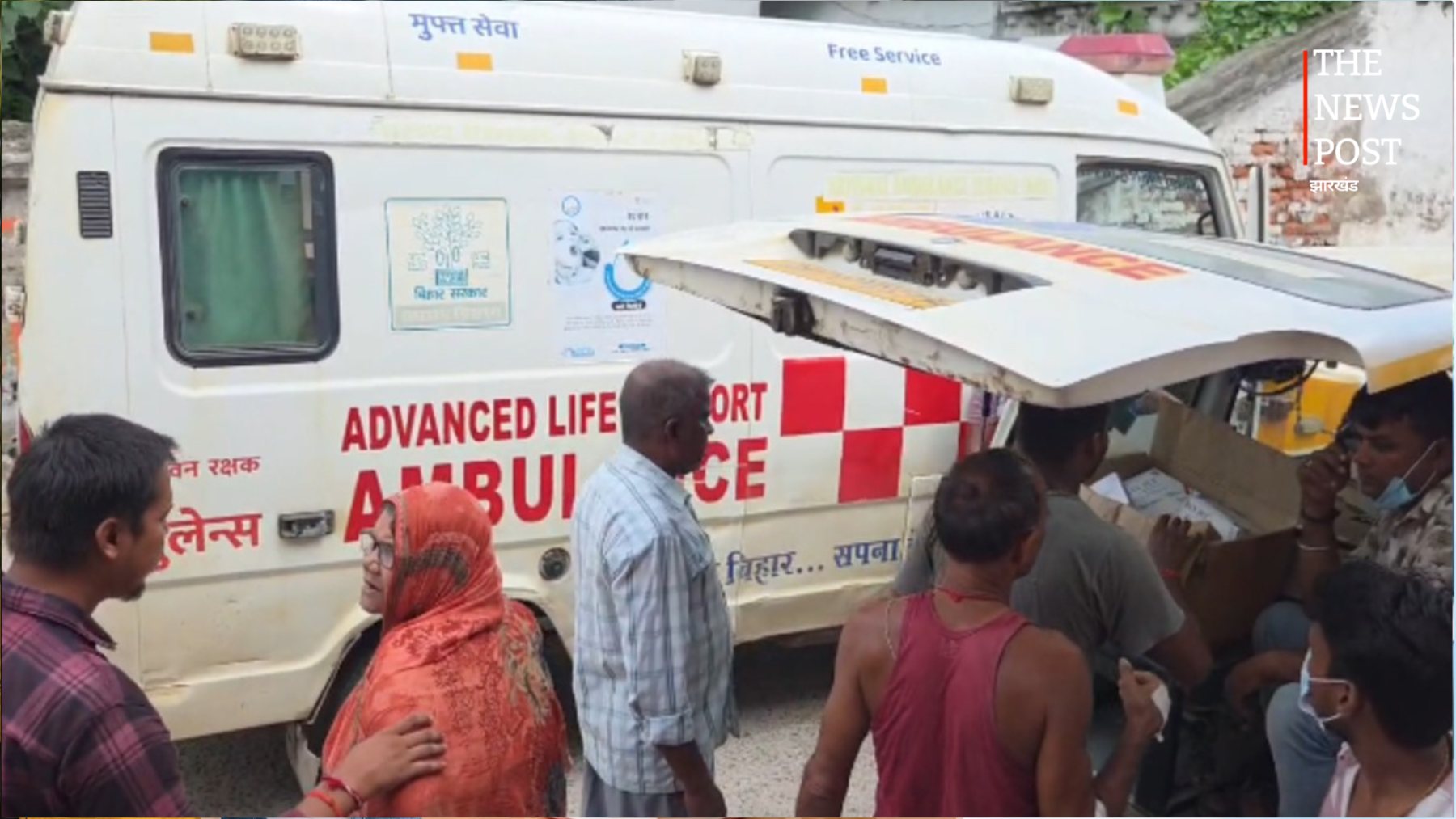 कोरोना  की तेज लहर के बीच हम है कि मानते ही नहीं ..! हाट- बाजारों में सोशल डिस्टेंसिंग की उड़ रही है धज्जियां