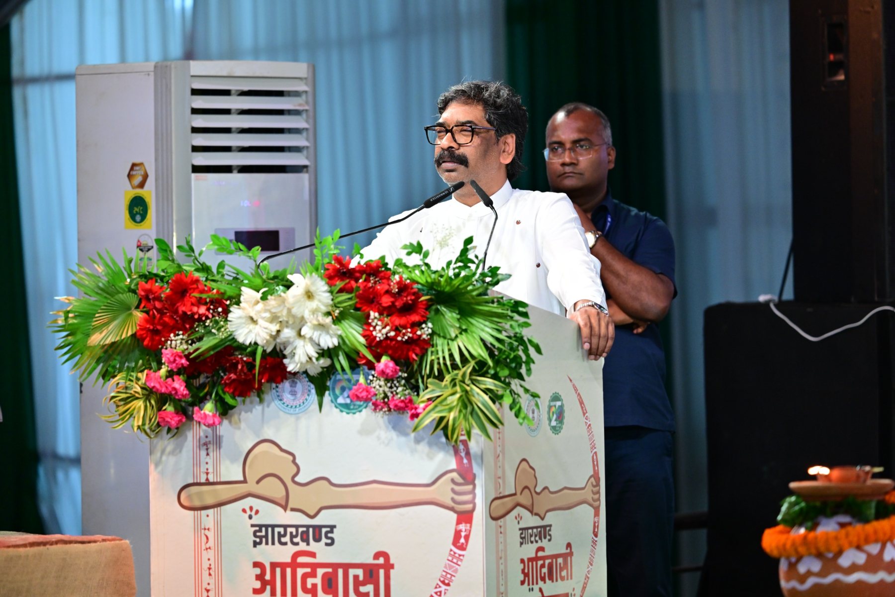 राँची के मोरहाबादी में गूंजा आदिवासी गौरव का स्वर, सीएम हेमंत सोरेन बोले-  युवाओं को मिलेगा पारदर्शिता के साथ न्याय