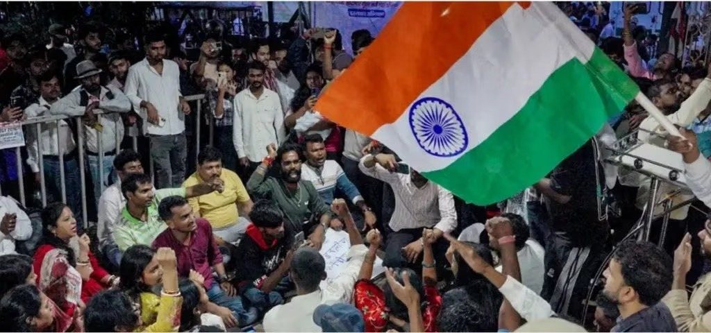 झारखंड में छात्र आंदोलन: क्या राजनीति की जंजाल में फंस जाएगा बड़ा आंदोलन,ताबड़तोड़ अरेस्टिंग क्या कर रहे इशारे 