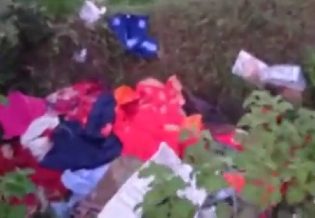 छत पर सो रहा था पूरा परिवार, घर में रखे नगदी और जेवर लेकर चोर हुए रफ्फूचक्कर