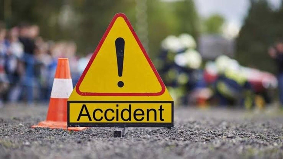 जामताड़ा में दर्दनाक सड़क हादसा, दो बाइकों की टक्कर में युवक की मौत