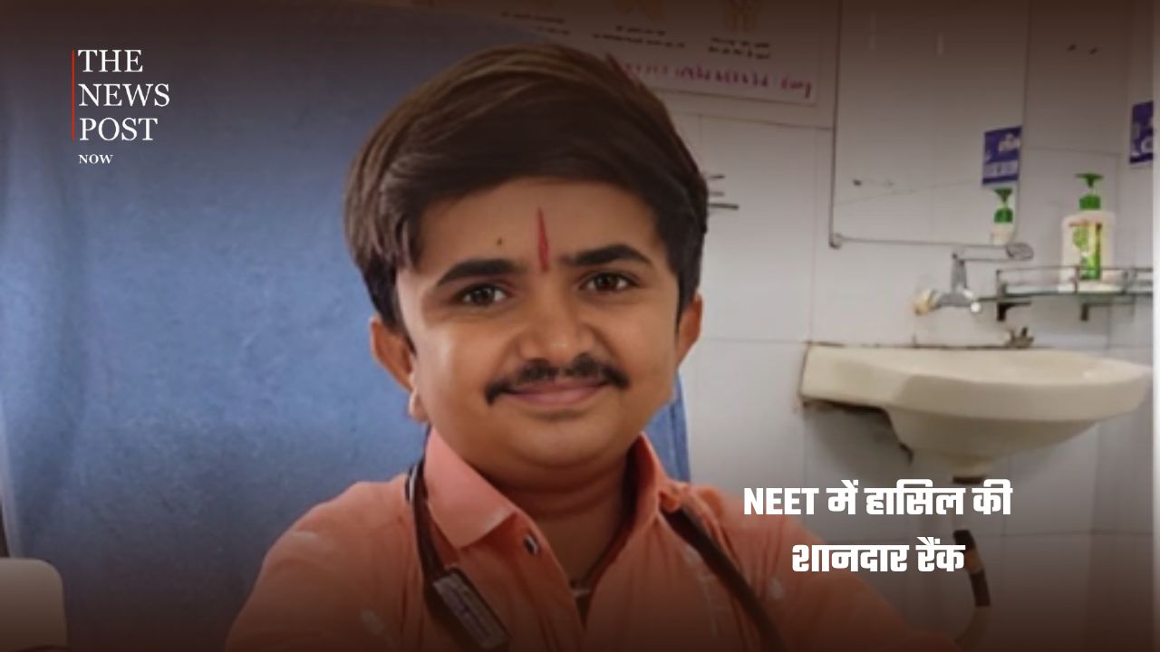 कद सिर्फ 3 फीट 4 इंच, लेकिन हौसला आसमान से ऊंचा! NEET में AIR 233 लाकर बने डॉक्टर - Photo 4
