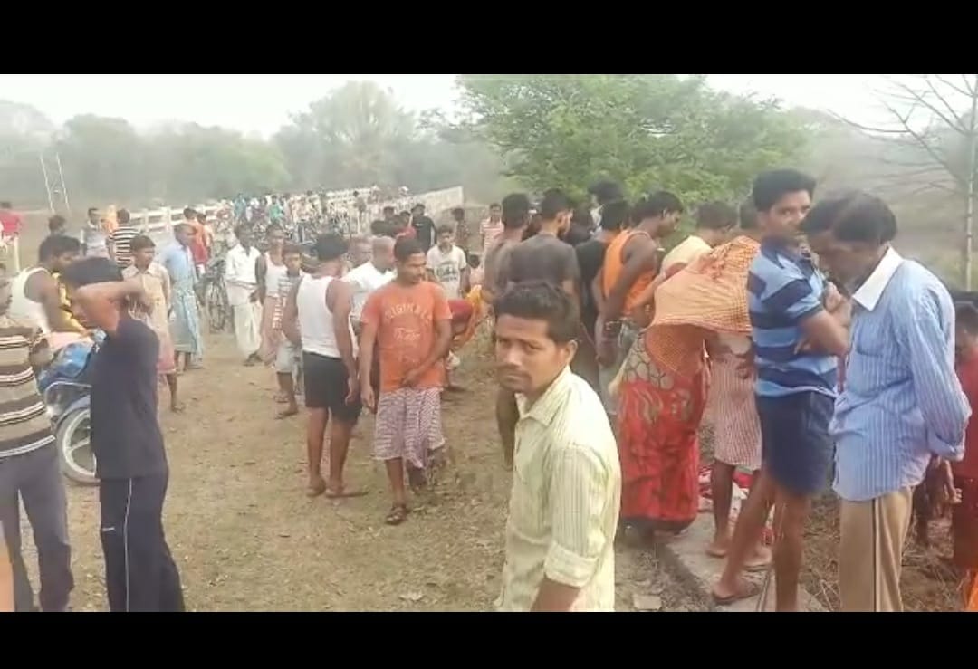 अज्ञात शव मिलने से सनसनी, पुलिस जांच में जुटी 