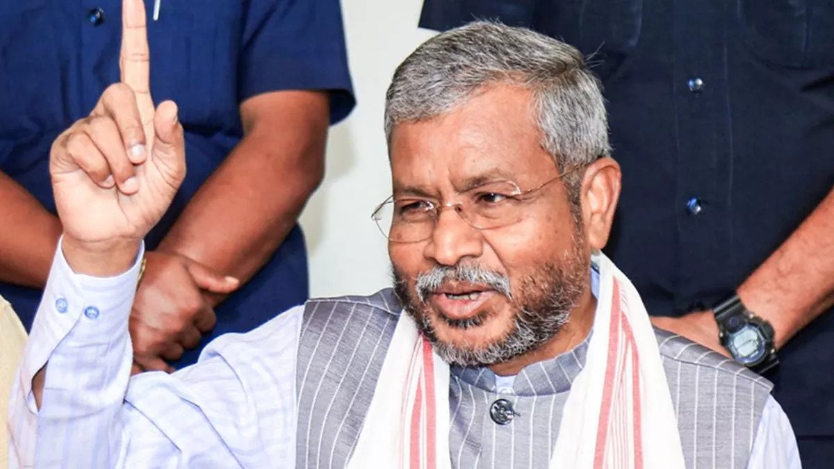 बाबूलाल ने जयराम के लिए किया ट्वीट, कहा-सिर्फ विधायकों के लिए नहीं होता मर्यादा