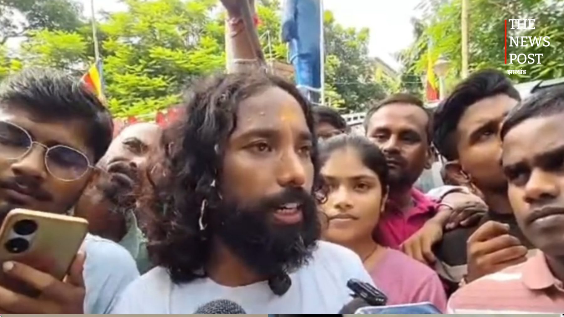 बारिश के बीच देवघर पहुंची JPSC-JSSC भर्ती सुधार यात्रा, युवाओं ने बुलंद की बदलाव की आवाज