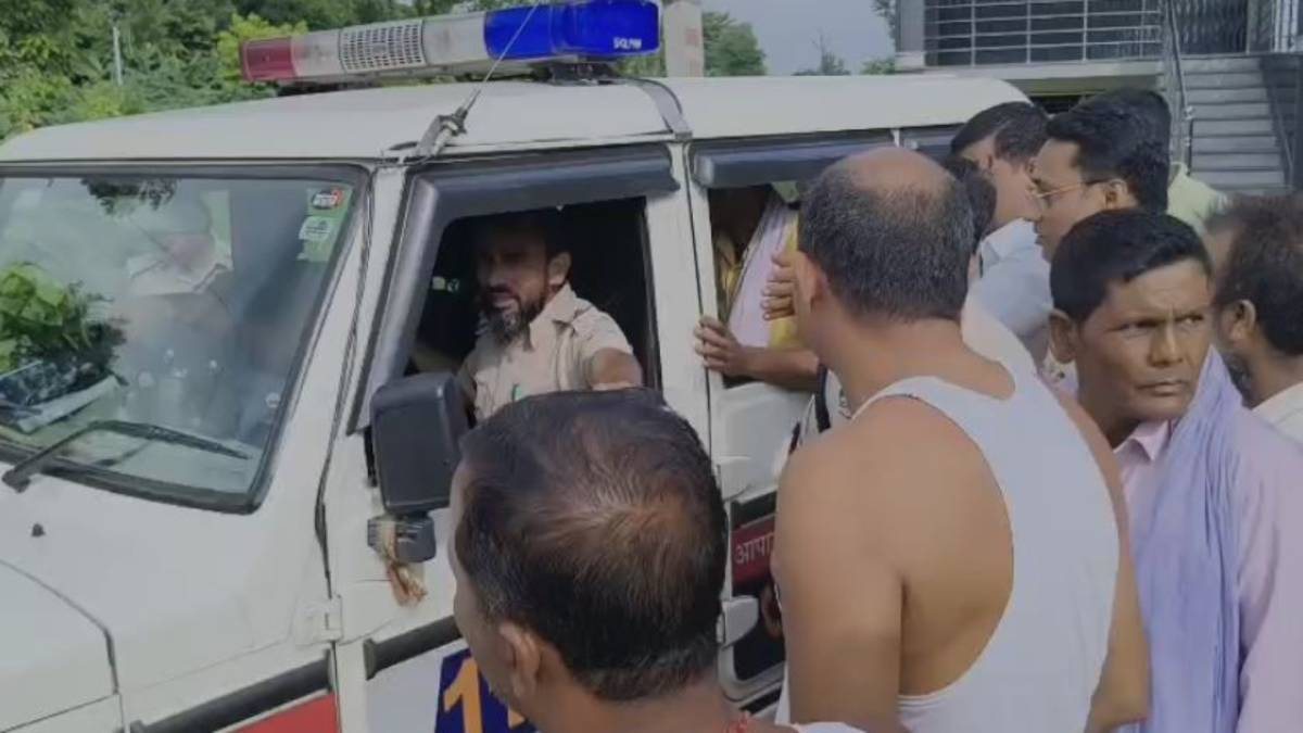 बड़ी खबर: मवेशी बिक्री कर लौट रहे पिता पुत्र को बदमाशों ने मारी गोली,एक की मौत    