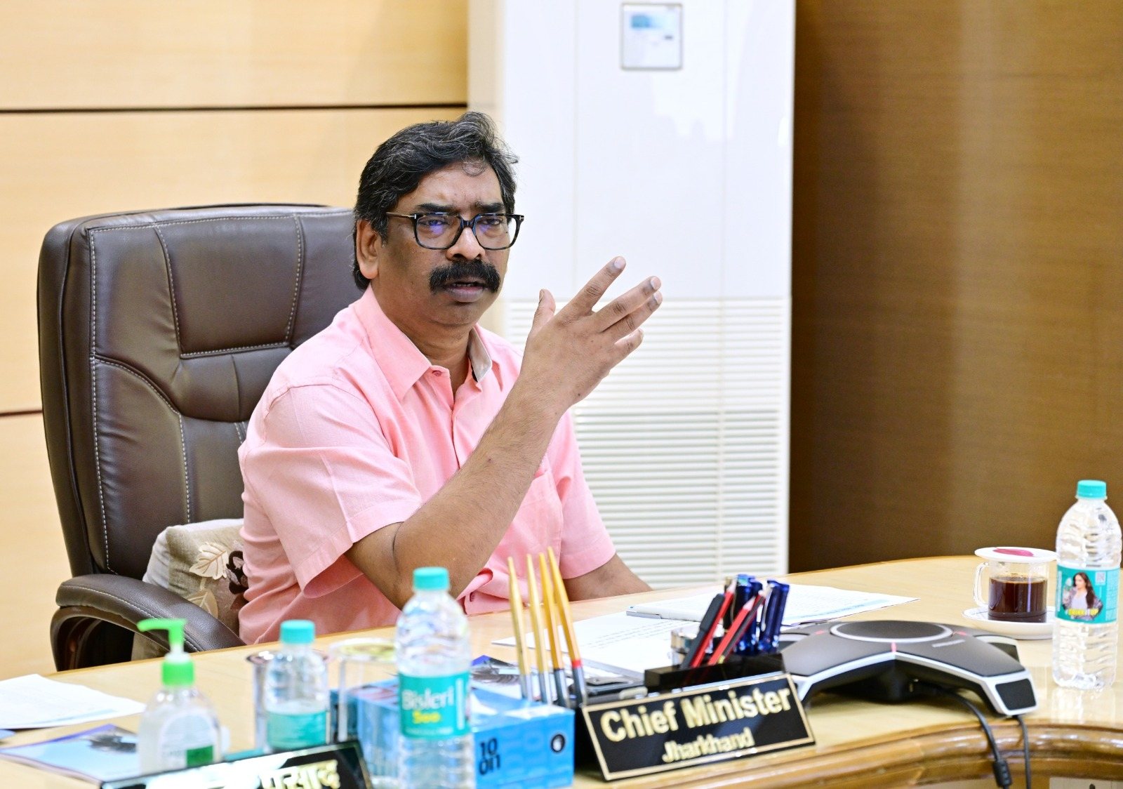 झारखंड के शहरों की बदलेगी तस्वीर, हर वार्ड में बनेगा वेंडर मार्केट, ड्रेनेज से ट्रैफिक तक पर CM का फोकस
