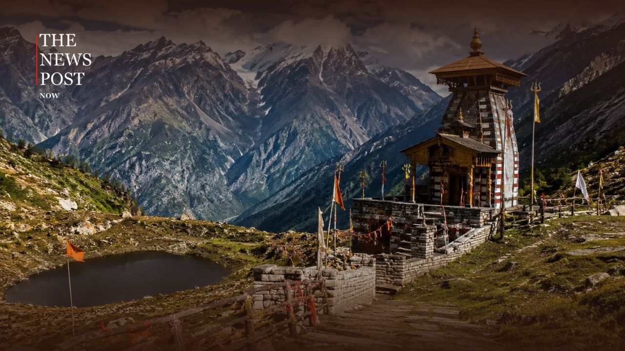 दनिया का सबसे ऊंचा श्रीकृष्ण मंदिर, जहां पहुंचते ही बदल जाती है किस्मत......