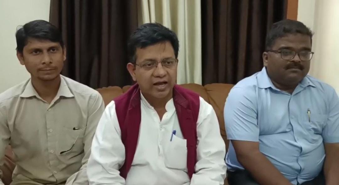 खंडहर में तब्दील हो रहा 56 करोड़ की लागत से बना हज हाउस, वक्फ और मदरसा बोर्ड का नहीं हुआ गठन  -रिजवान खान