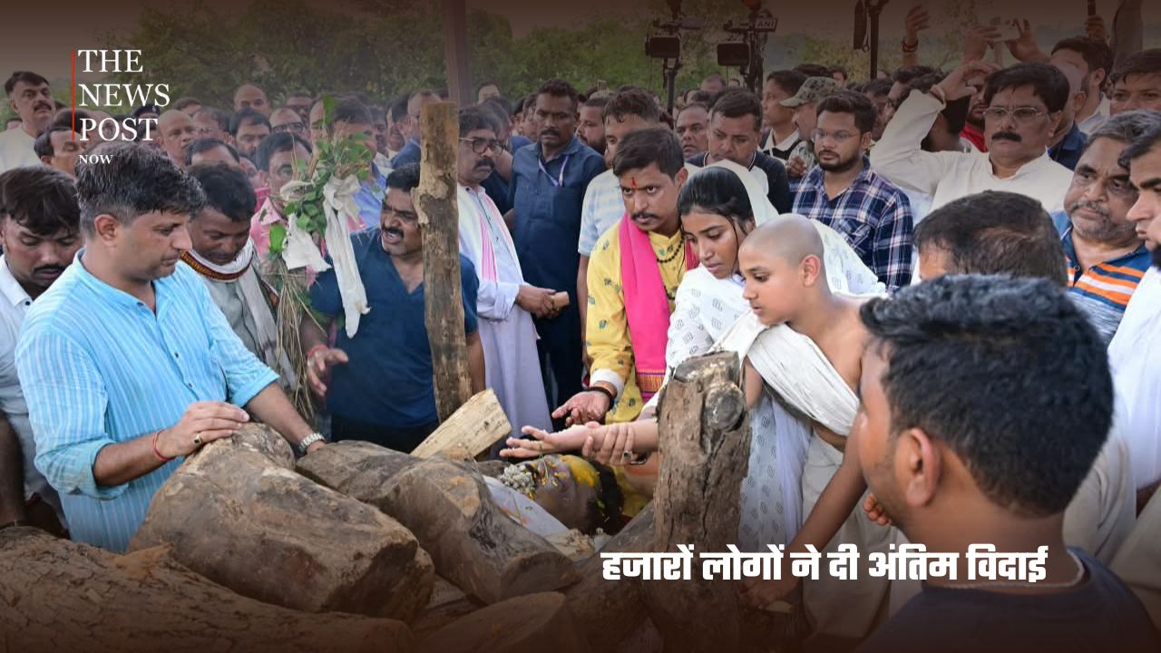 अचानक थम गई जिंदगी… नम आंखों से सुदिव्य कुमार सोनू को अंतिम विदाई, मुख्यमंत्री हेमंत सोरेन ने दिया कंधा - Photo 6