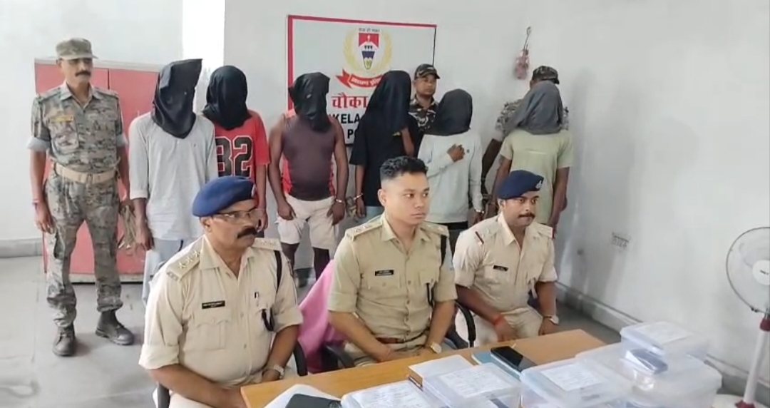 सरायकेला में डकैती की बड़ी साजिश नाकाम, 6 अपराधी गिरफ्तार, हथियार बरामद