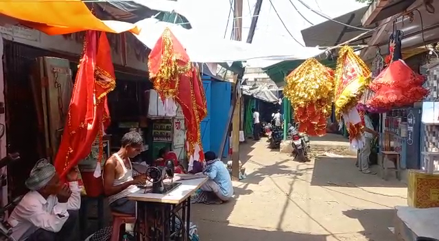 देवघर की गंगा जमुनी तहजीब :  हिंदू के त्यौहार में रौनक बिखेर रहा मुसलमानों का बाजार