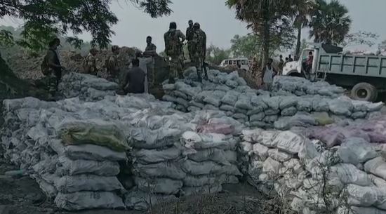 धनबाद में यहां हुई छापेमारी, भारी मात्रा में कोयला बरामद
