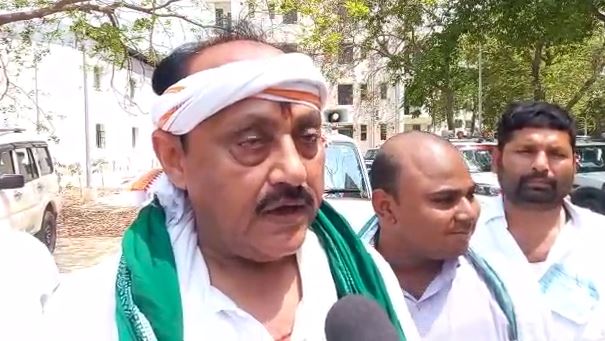 मुंगेर विधान परिषद चुनाव : राजद प्रत्याशी अजय कुमार सिंह ने जेडीयू के संजय प्रसाद को 1190 वोट से हराया