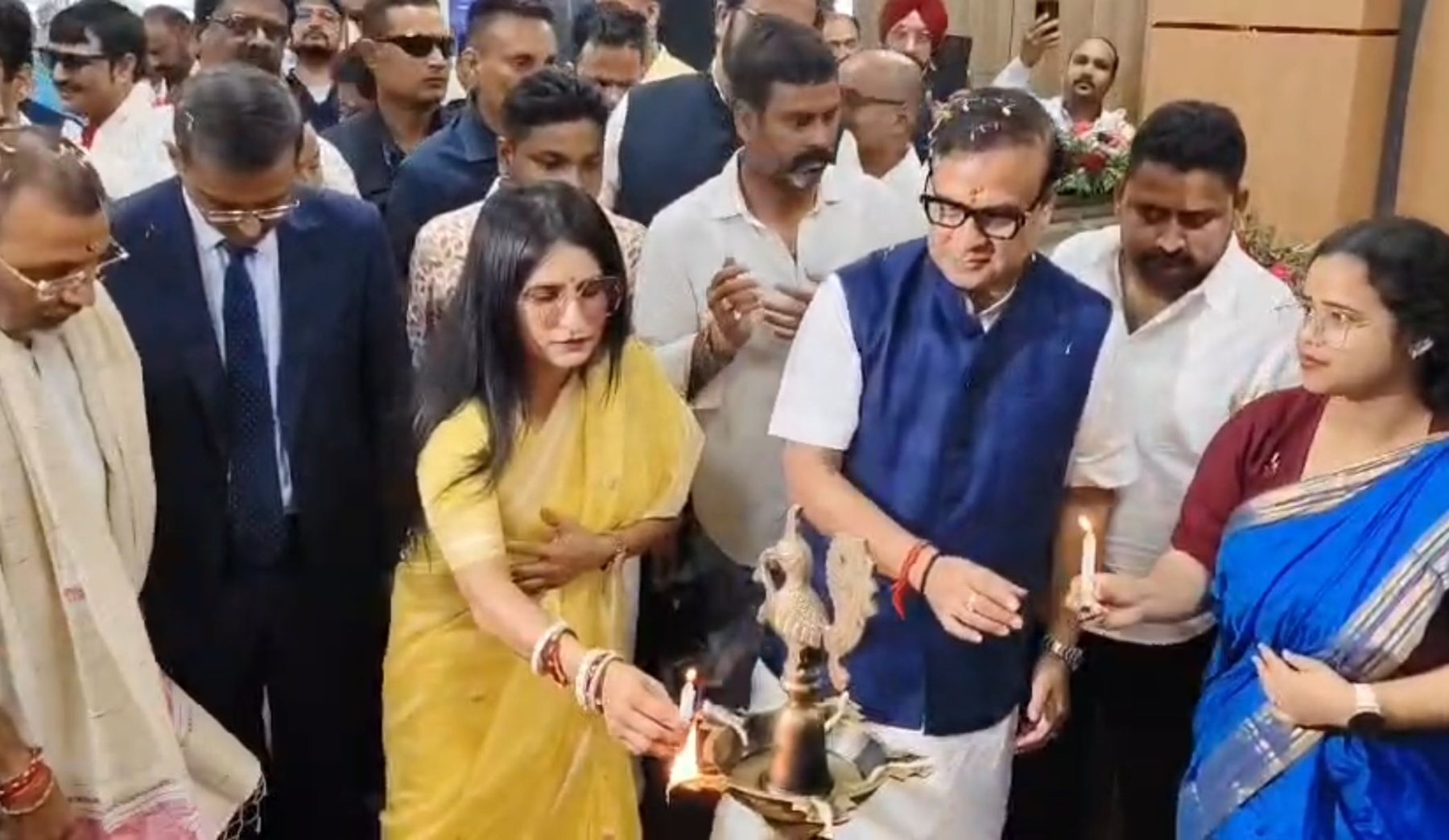 देवघर में पीडी हिंदुजा अस्पताल एवं मेडिकल रिसर्च सेंटर का शुभारंभ,CM हिमंत बिस्वा सरमा ने किया उद्घाटन