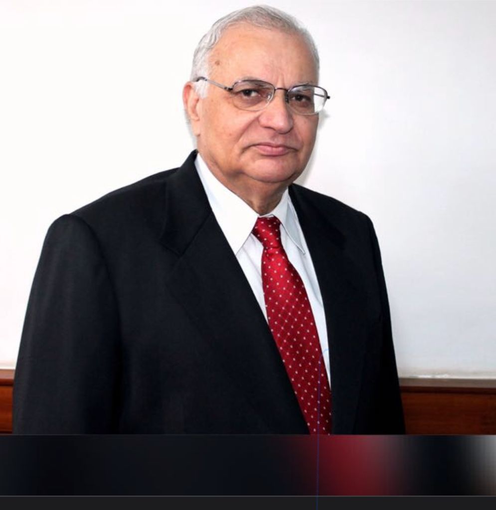 राष्ट्रीय पुरस्कार "द ग्रेट इंडियन टीचर्स अवार्ड " से धनबाद IIT-ISM प्रोफेसर प्रेम व्रत हुए सम्मानित