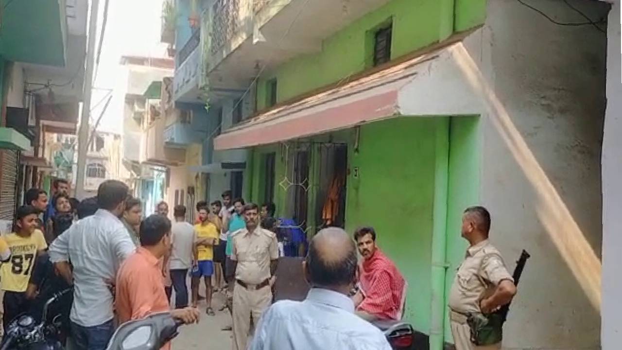 पुलिस की पिटाई से आहत होकर युवक ने उठा लिया कुछ ऐसा कदम, परिवार वाले रो-रो कर हुए बेहाल