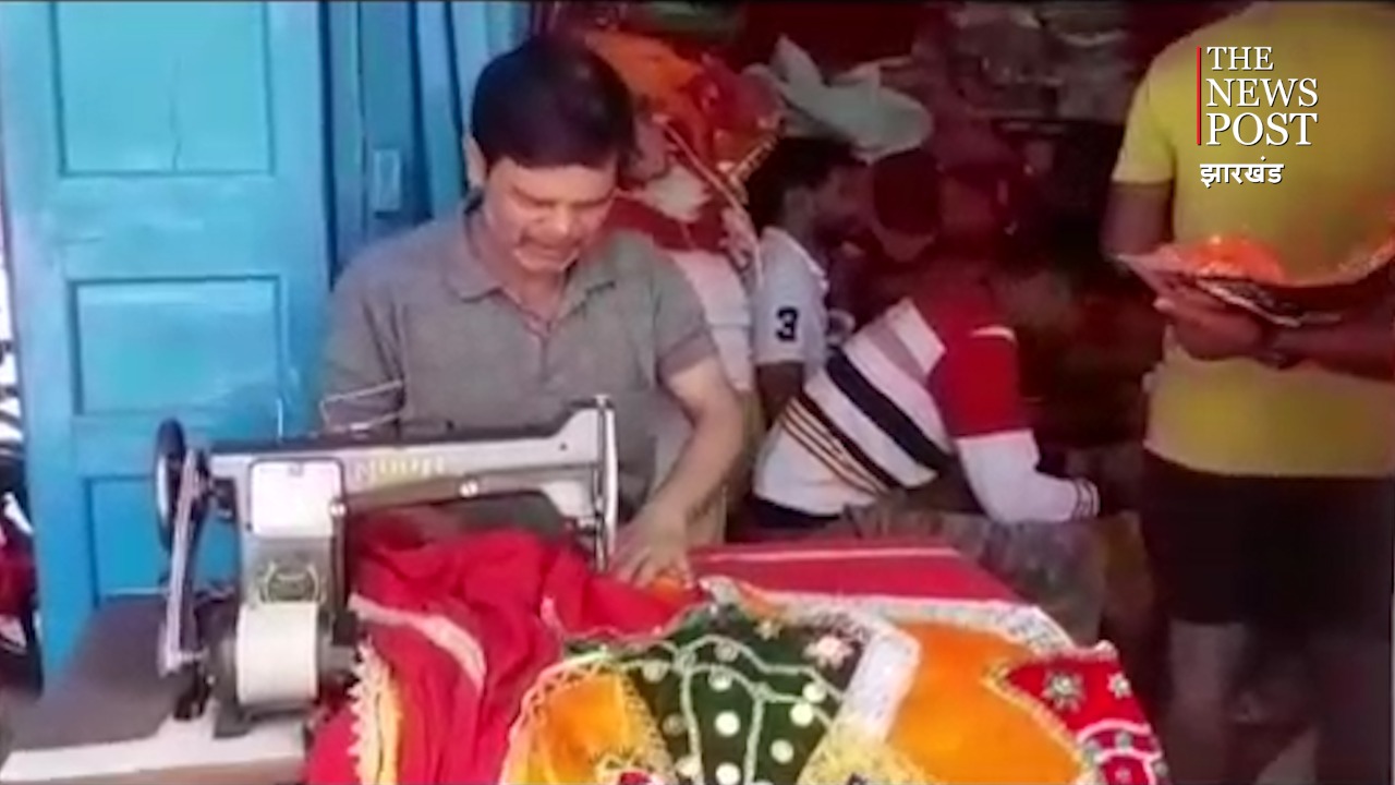 गंगा जमुनी संस्कृति की झलक : 30 वर्षों से मोहम्मद गुलाम जिलानी बना रहे हैं महावीरी झंडा