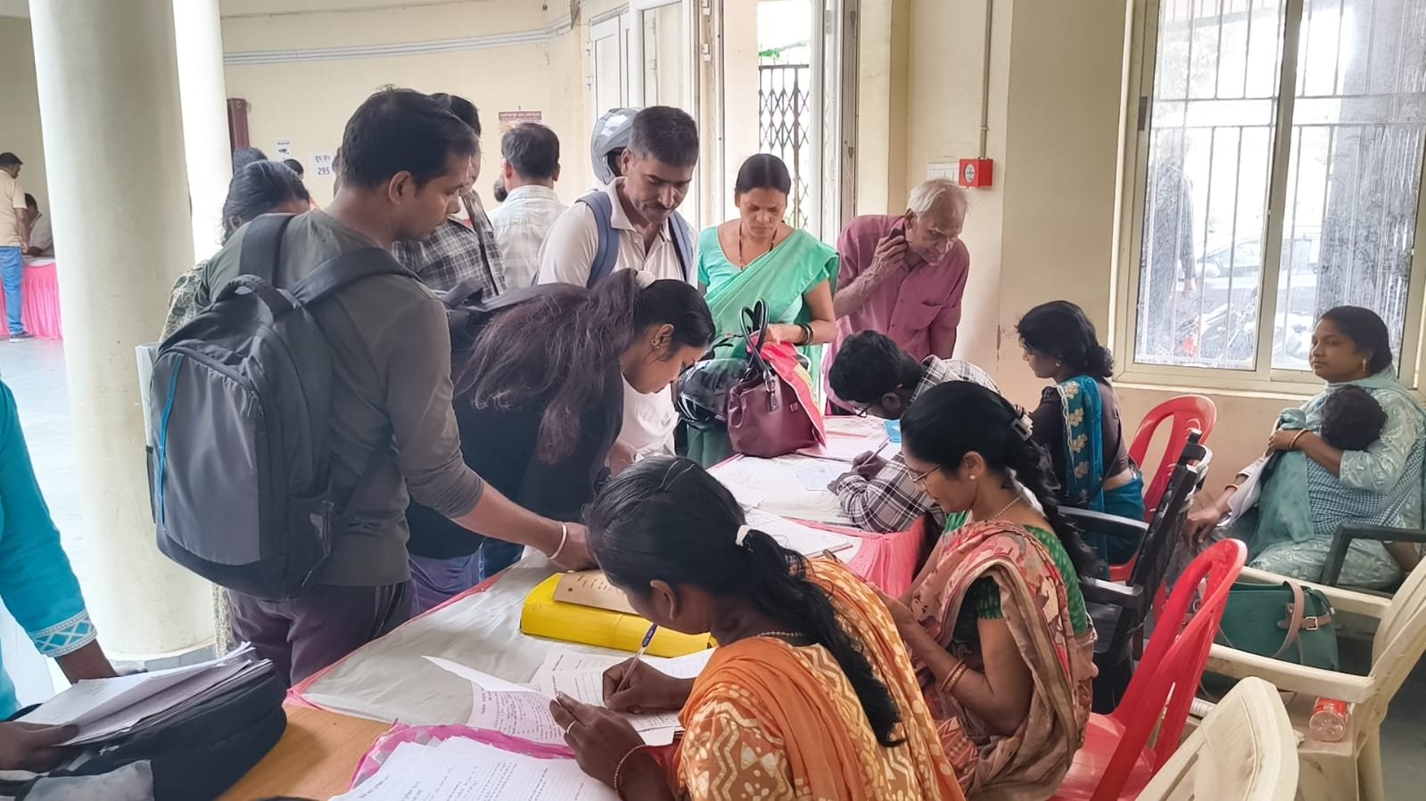 SIR में नोटिस के बाद सुधार तो करा लिया, लेकिन काम पूरा हुआ या नहीं? वोटरों का बड़ा सवाल