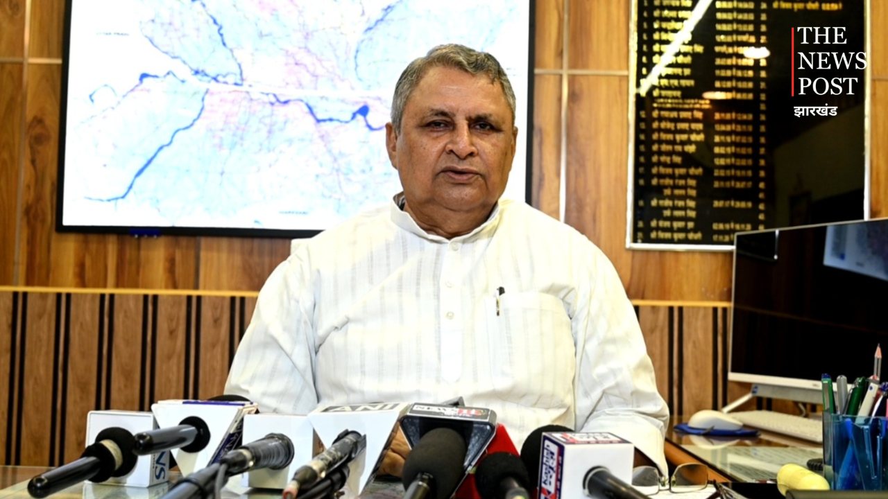नेपाल में भारी बारिश से बढ़ा गंडक का जलस्तर, 5 लाख क्यूसेक पानी आने की आशंका