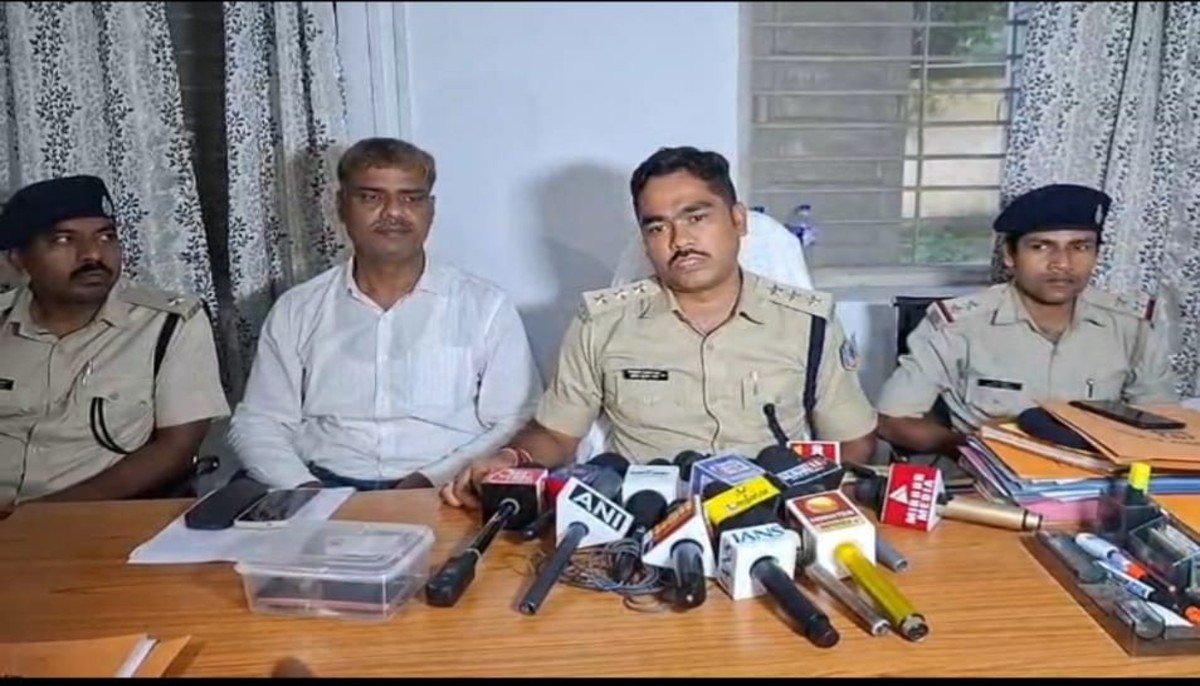 दो मोबाइल, 53 साइबर ठगी की शिकायतें! भूली से गिरफ्तार हुआ आरोपी, जानिए कैसे खुला राज़