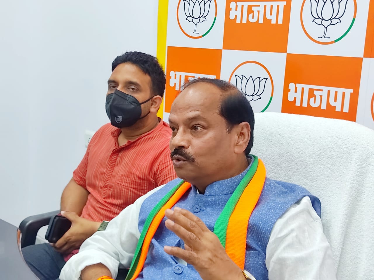 हेमंत सरकार पर पूर्व सीएम रघुवर दास जम कर बरसे, कहा - कोर्ट की फटकार के बावजूद इतरा रही सरकार