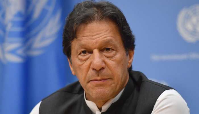 इमरान सरकार के खिलाफ अविश्वास प्रस्ताव पर संसद में बहस जारी, नेशनल असेंबली में सुबह से नहीं पहुंचे इमरान