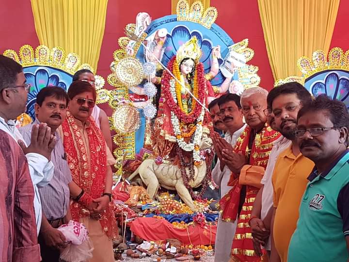 सांसद ,विधायक पहुंचे जगजीवन नगर,की पूजा- अर्चना