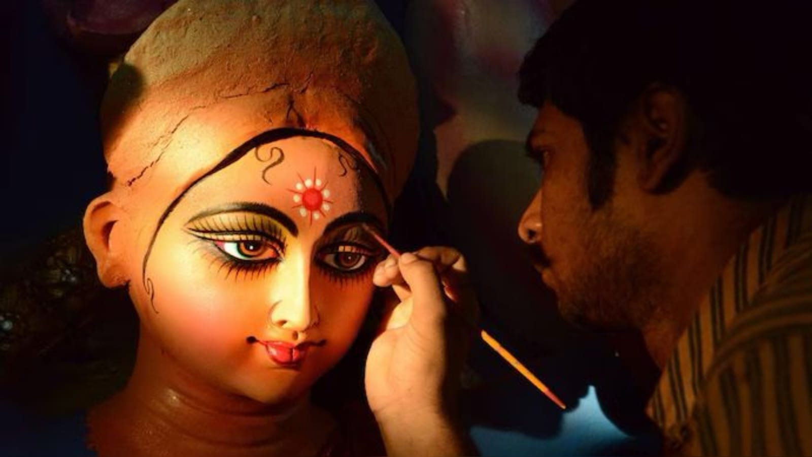 Mahalaya 2026: महालया आज, कल से नवरात्री की शुरुआत, जानिए इस दिन की खास बातें 