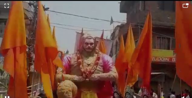 हजारीबाग की रामनवमी :  तीसरे दिन भी सड़कों पर जयश्री राम, जयश्रीराम....50 से अधिक झांकियों से सजा शहर