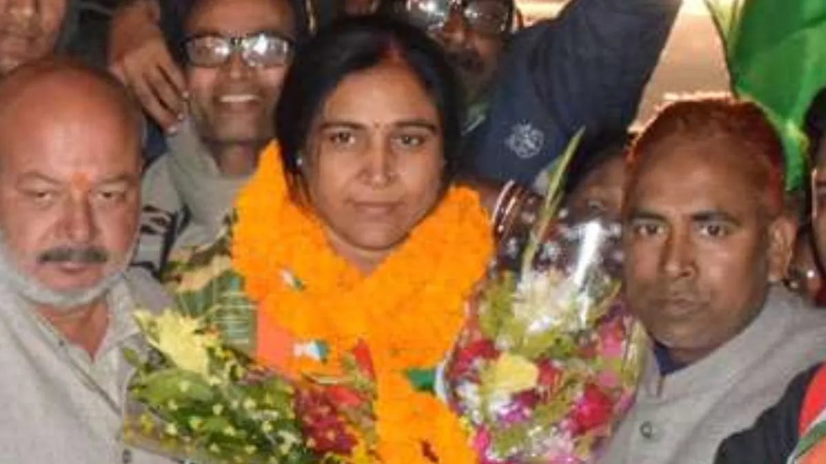 कोयलांचल में राजनीति: विधायक श्वेता सिंह की गोतनी भाजपा में रहते हुए क्यों शामिल हुई भाजपा में? अंदरखाने क्यों हो रही चर्चा