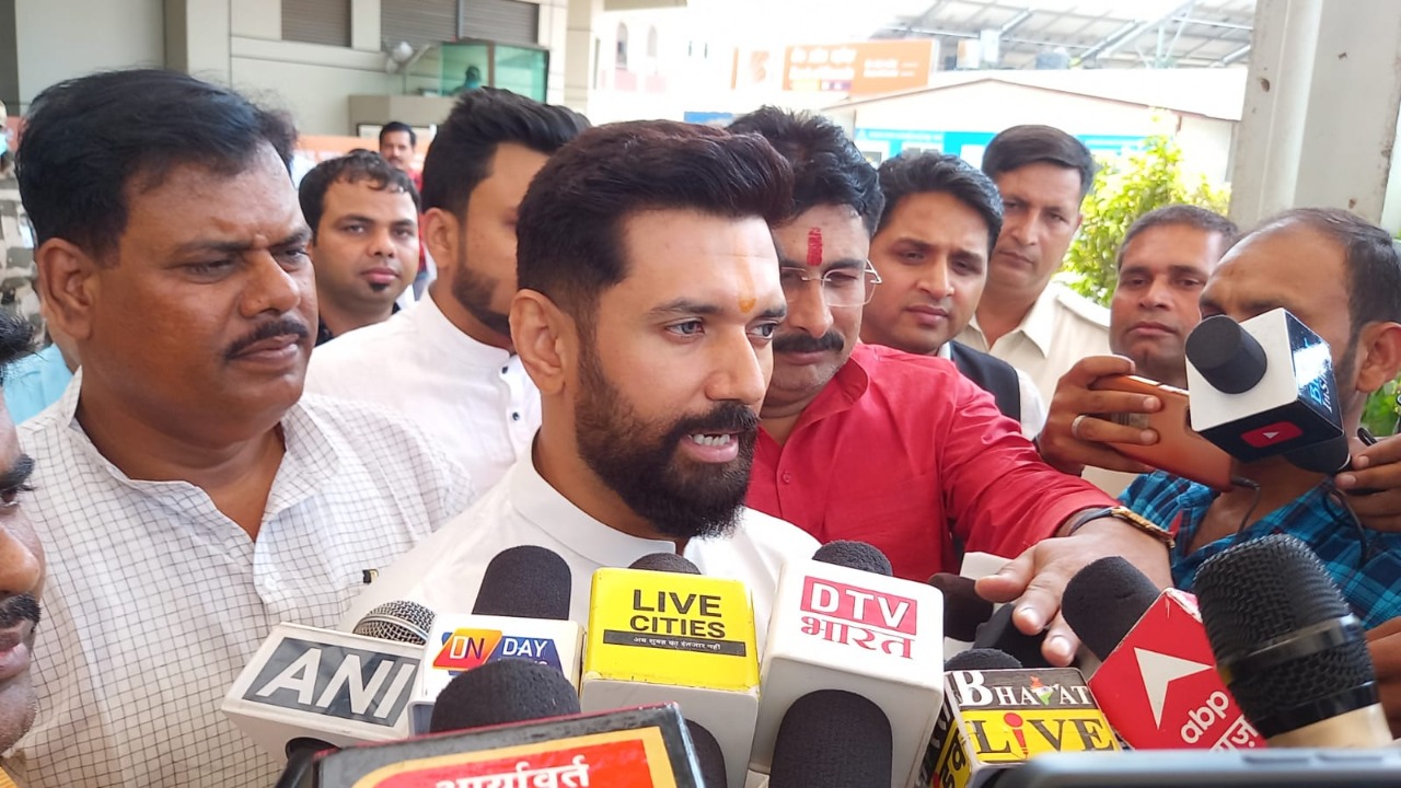 बोचहा उपचुनाव : चिराग पासवान नहीं करेंगे चुनाव-प्रचार, कहा- जनता अपने स्वविवेक से ले निर्णय