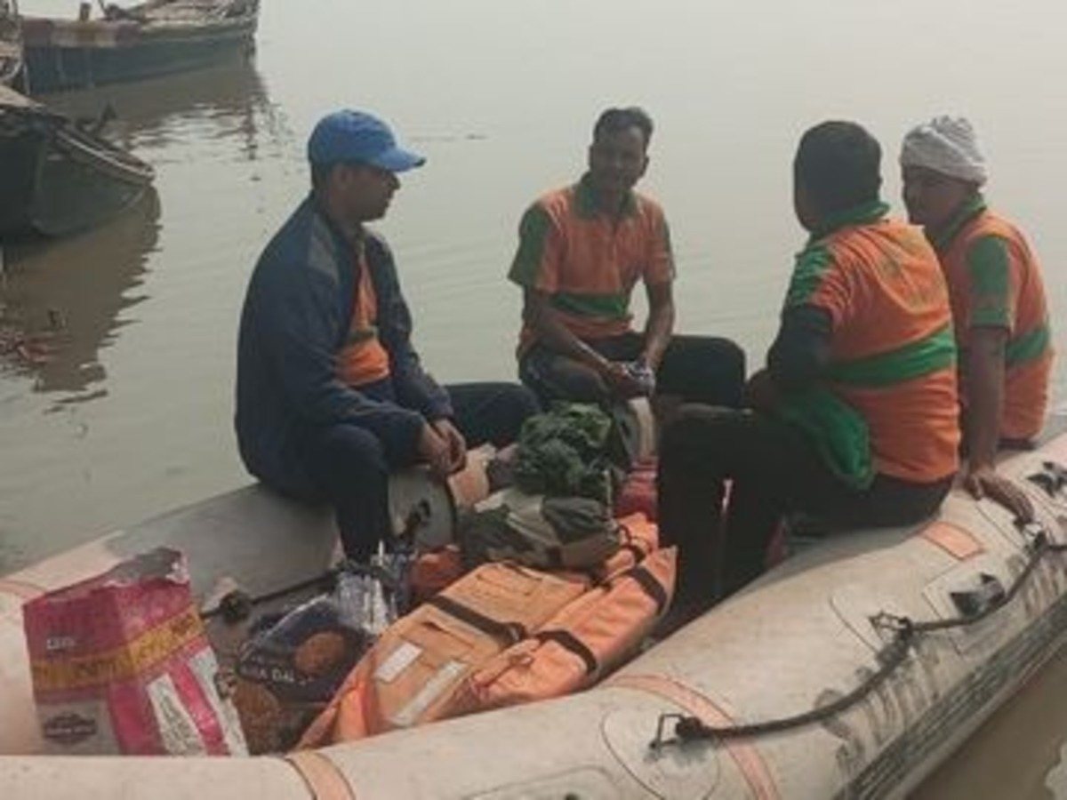 वैशाली नाव हादसा: लापता लोगों का रेस्क्यू ऑपरेशन जारी, 13 की मौत पर मुख्यमंत्री ने किया मुआवजे का ऐलान
