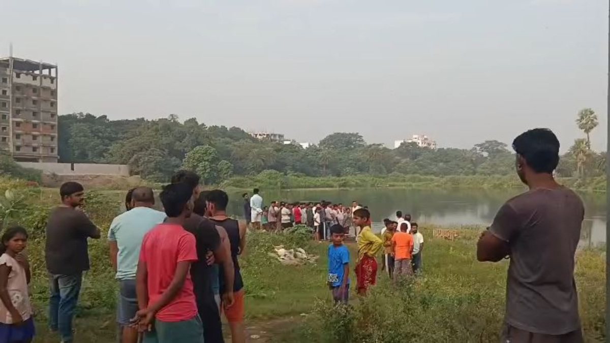 आदित्यपुर में दूसरे दिन भी तलाब में मिली लाश, इलाके में हड़कंप