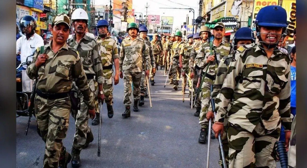 दुर्गा पूजा पर झारखंड में सुरक्षा का कड़ा पहरा, 500 से अधिक स्पेशल ब्रांच के अधिकारी-जवान सादे लिबास में रहेंगे तैनात
