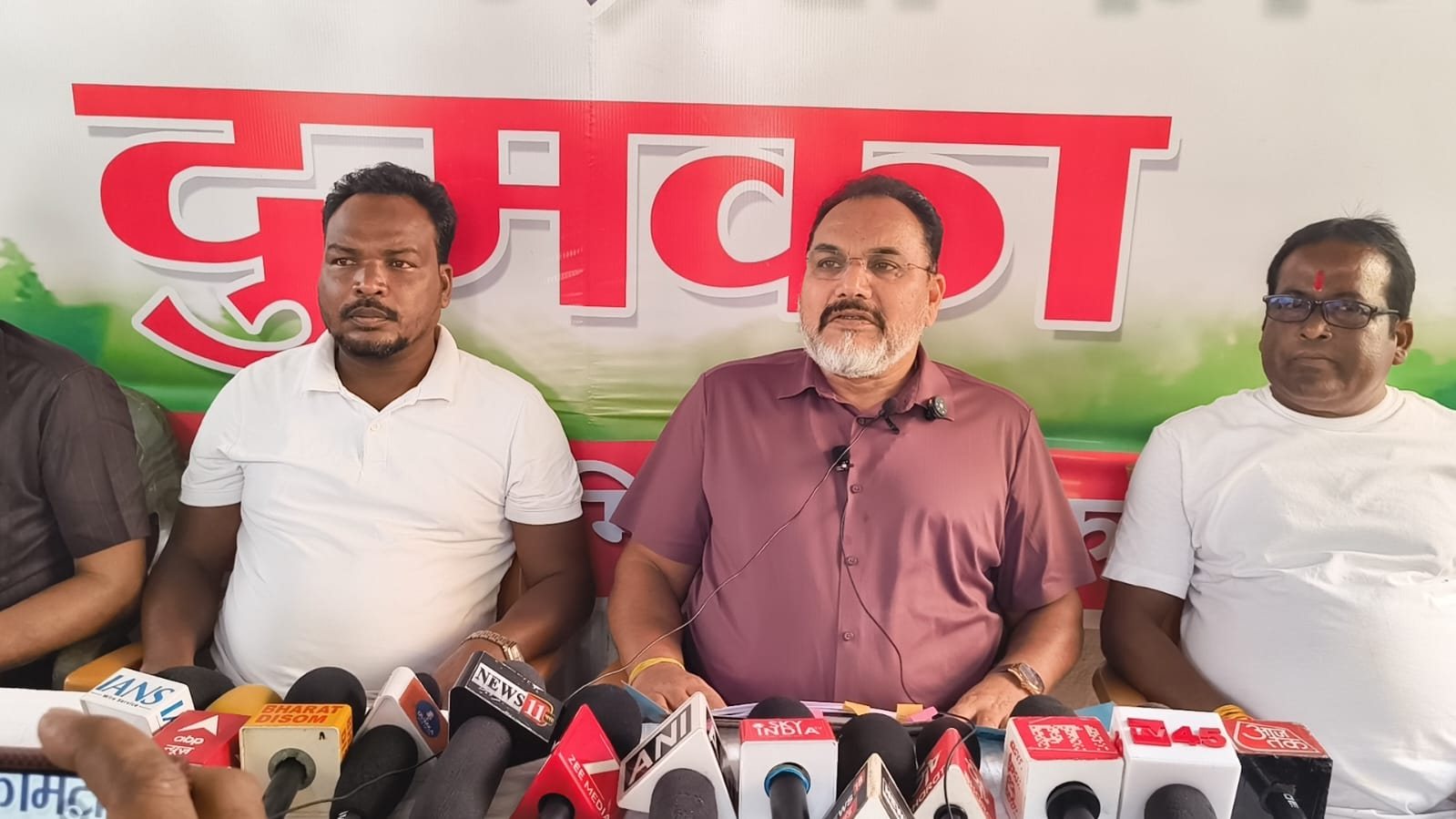 एसआईआर के दुरुपयोग का आरोप, तत्काल लगे अंतरिम रोक : प्रदीप यादव