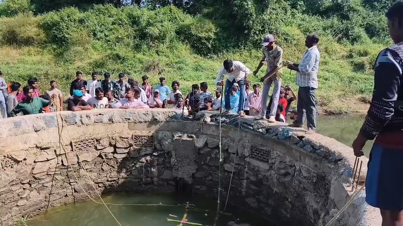 हजारीबाग में कुएं से मिला लापता युवक का शव, परिजनों ने जताई हत्या की आशंका