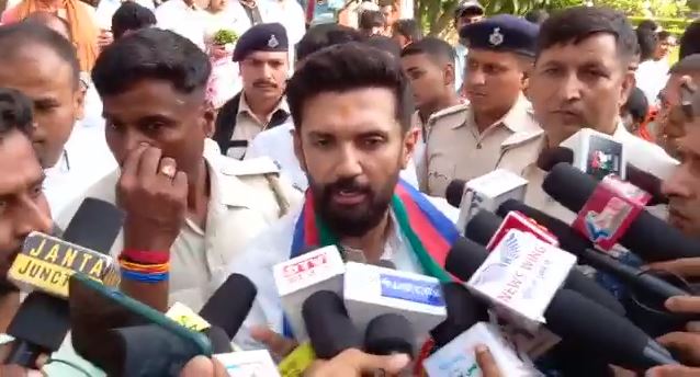 चिराग पासवान ने की अपने दिवंगत पिता के लिए भारत रत्न की मांग